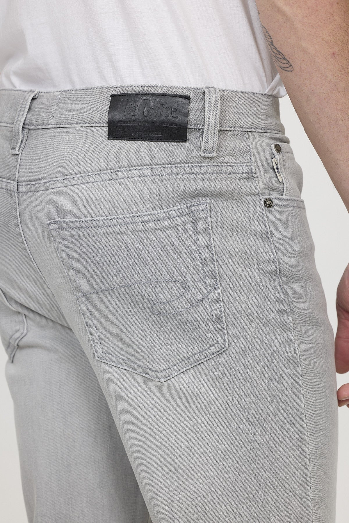 Jean LC126 L34 Gris clair