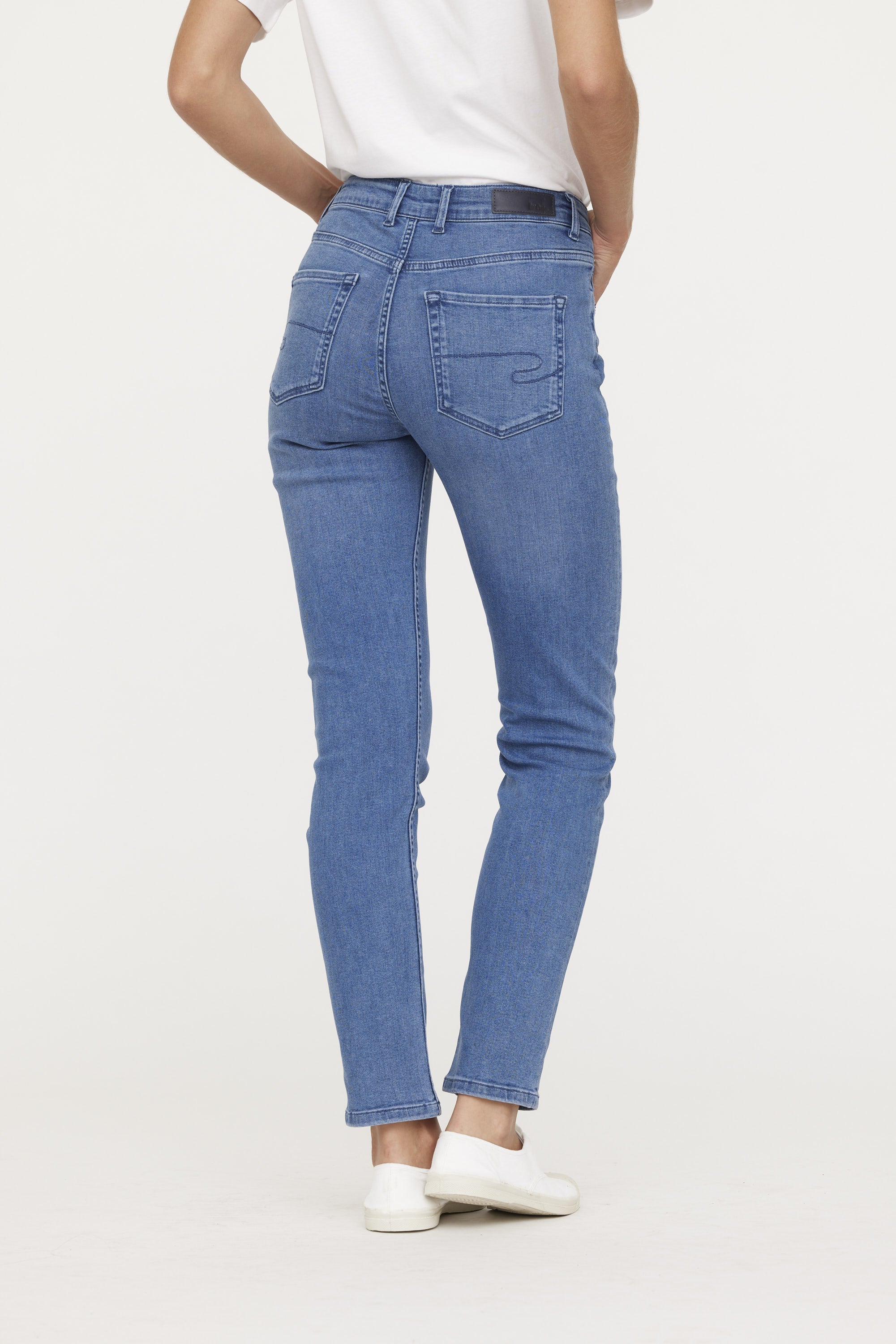 Jean LC135  Bright Blue